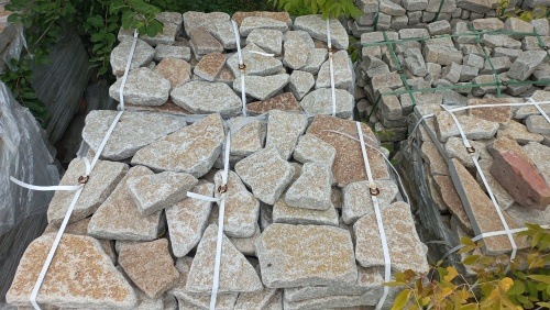 Плитняк гранитный галтованный купить в Кабардино-Балкарской Республике