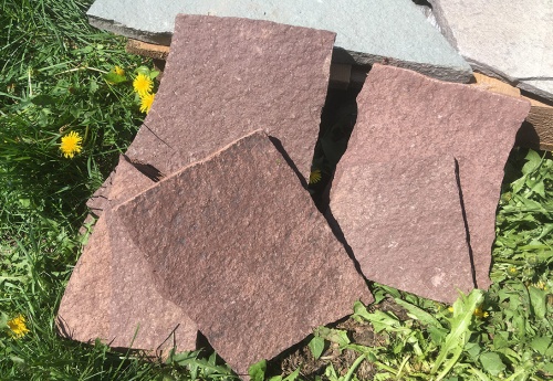 Плитняк лемезит бордовый для цоколя 1,5-2 см купить в Кабардино-Балкарской Республике