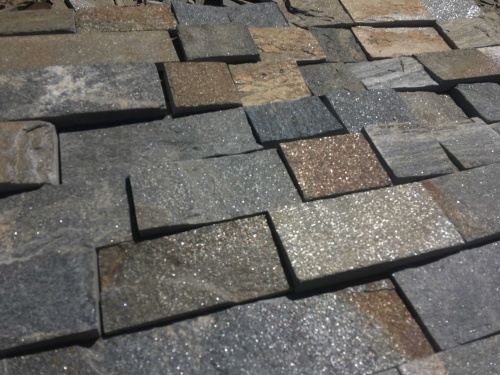 Плитка пилёная златолит Уральский для цоколя, отмостки купить в Кабардино-Балкарской Республике