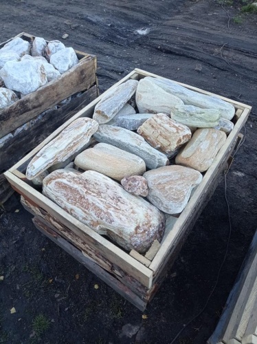 Златолит жёлтый, жёлто-зелёный глыбки и валуны для ланшафтного дизайна купить в Кабардино-Балкарской Республике